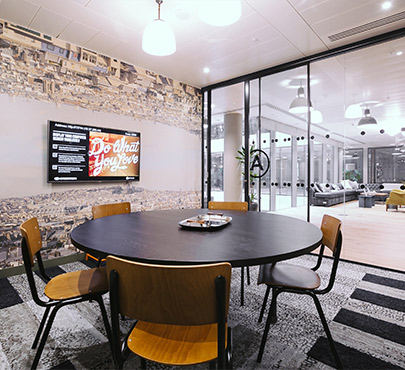Private Office 